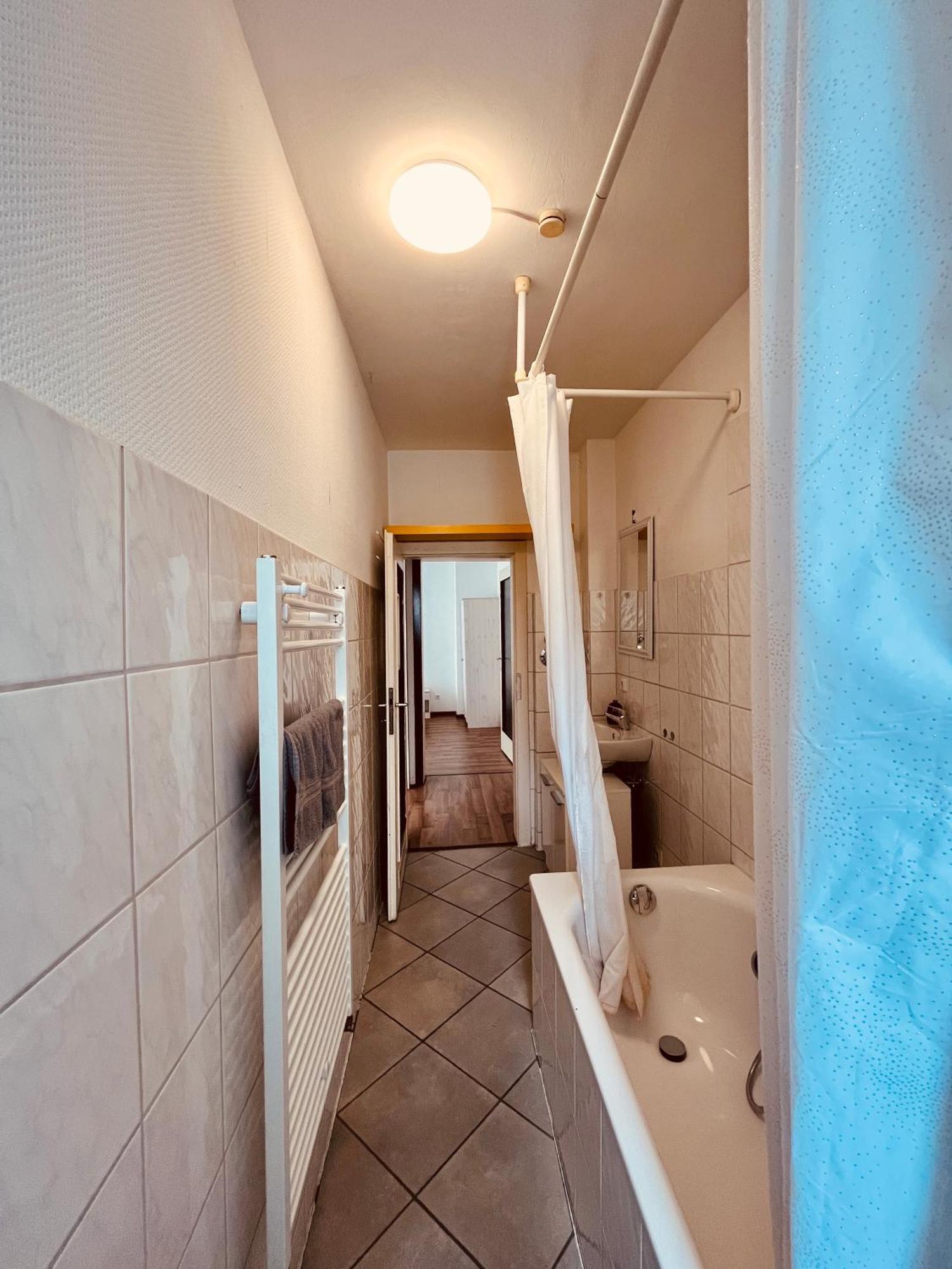 Geraeumige Wohnung Im Herzen Kassels Bagian luar foto